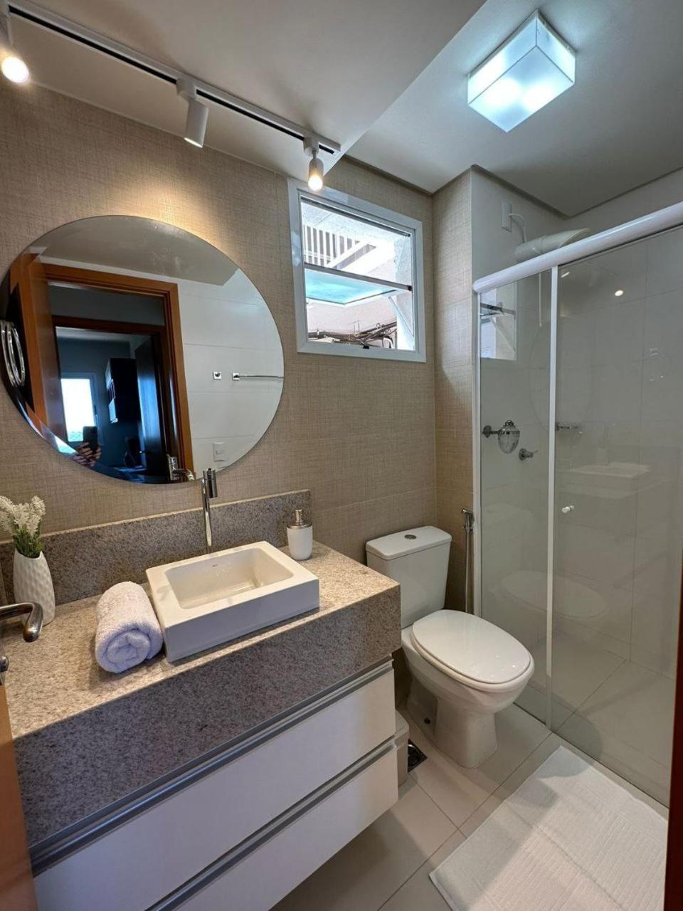 Apartamento Horizonte Azul, Vista Lago, Proximo Ao Shopping ปัลมัส ภายนอก รูปภาพ